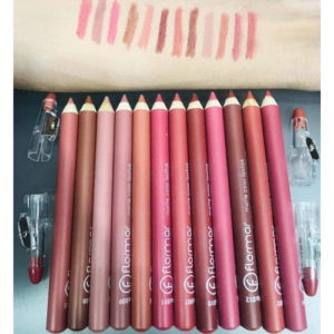 Matte lip liner pencil set - LUME Pakistan